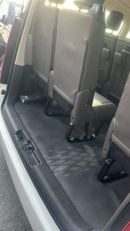 Toyota Hiace DLS - STD ROOF Diesel Engine ,2.8 Liter ,Left Hand Drive ,Automatic