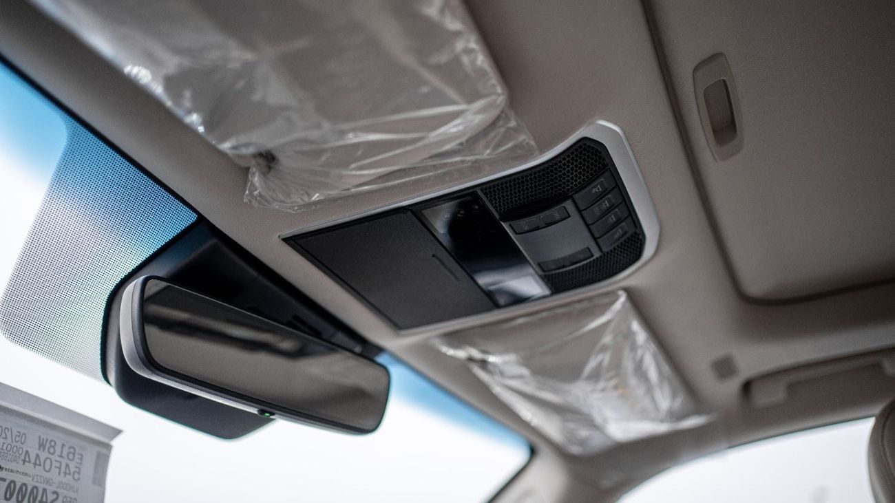 تويوتا لاند كروزر 2026 Toyota Land Cruiser 300 VXR 3.5L AT Hybrid (Bronze-Beige)