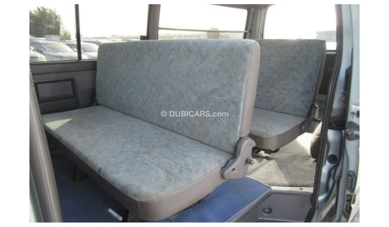 Toyota Hiace Toyota Hiace Van Right Hand Drive (PM826)