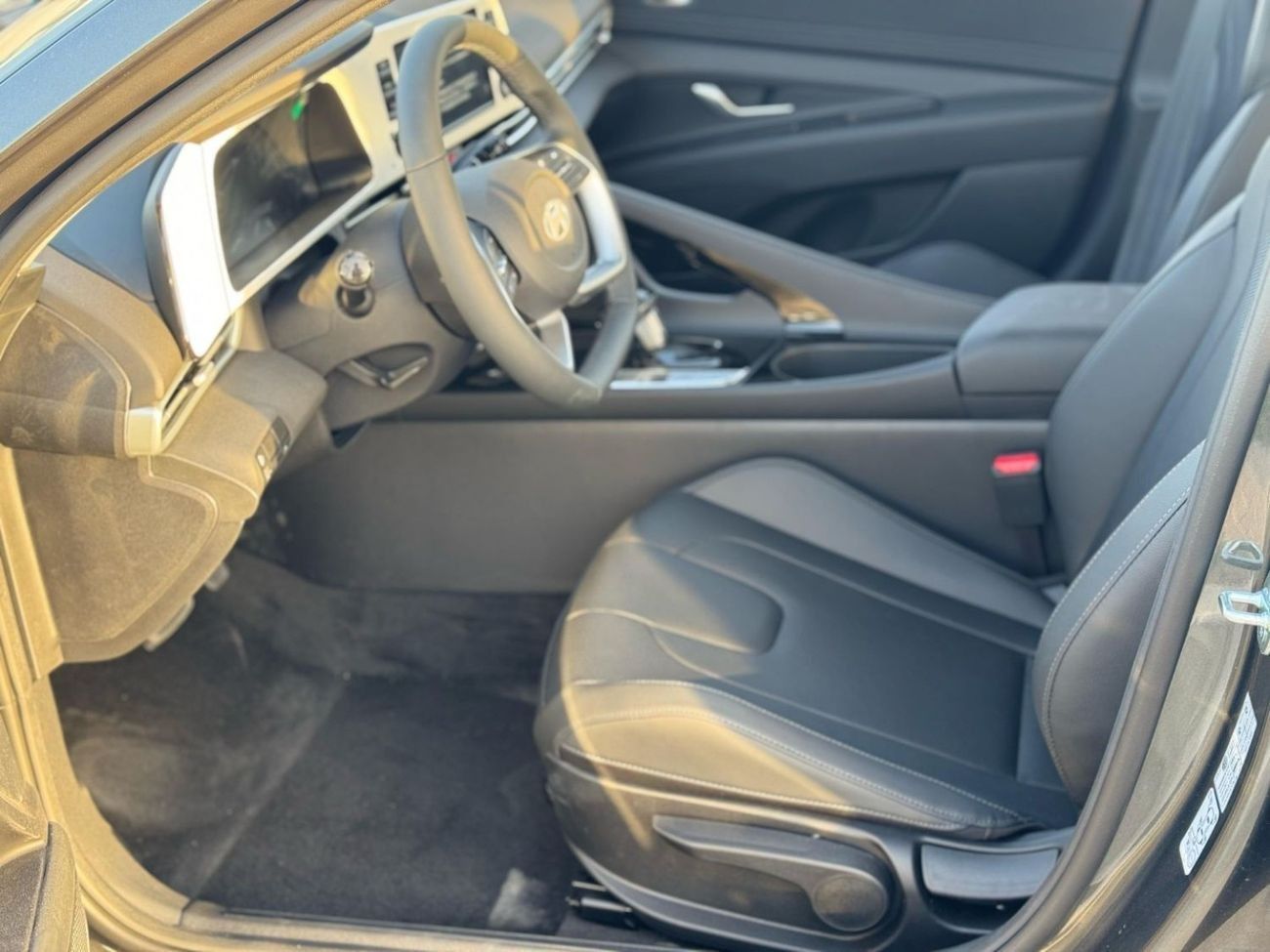 هيونداي إلانترا HYUNDA ELENTRA 1.5L MY2025