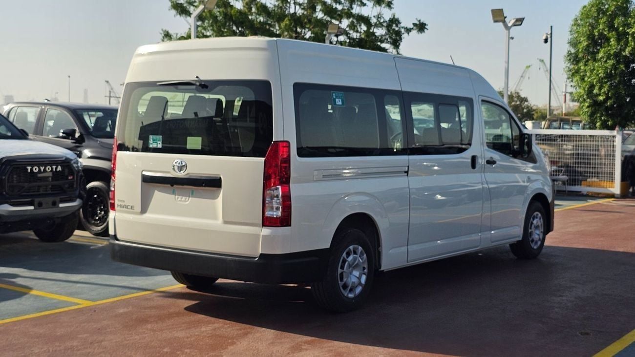 Toyota Hiace DX Toyota Hiace 2.8L DIESEL MANUAL13 SEATER PASSENGER HIGH ROOF