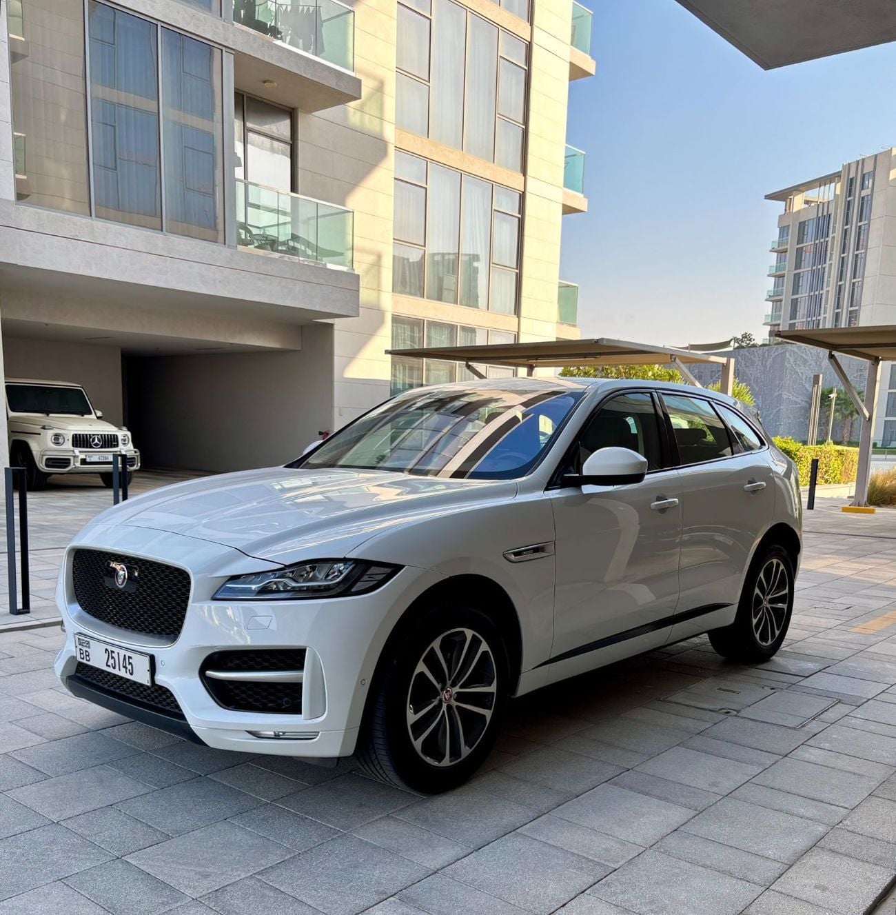Jaguar F-PACE Jaguar F-Pace R-Sport 3.0L V6 Supercharged – 2020 – GCC Specs