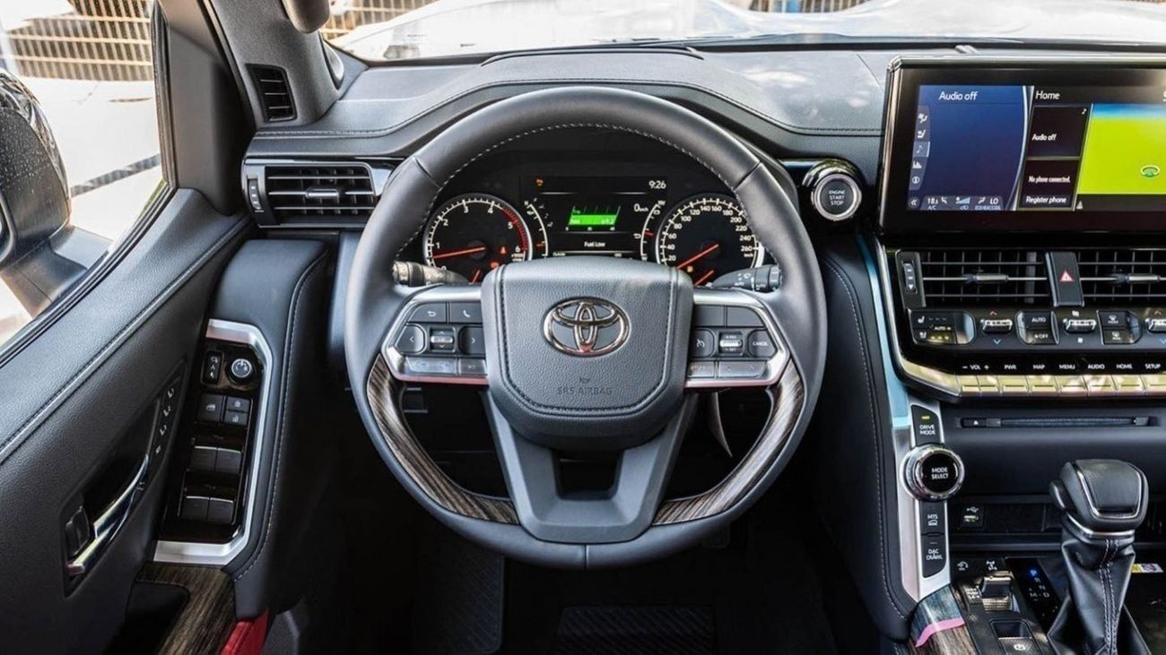 Toyota Land Cruiser VXR 3.3L