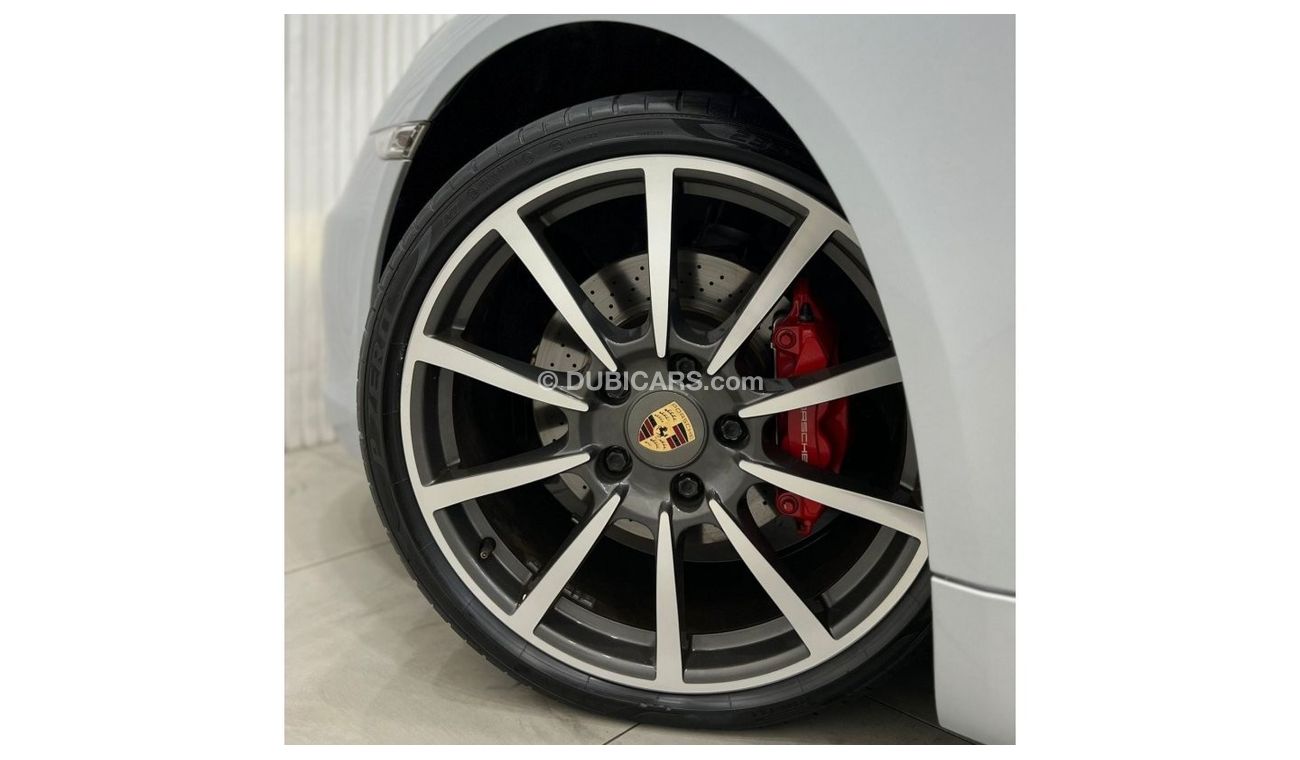 Porsche 718 Boxster 2014 Porsche Boxster S, Porsche Service History, Excellent Condition, GCC