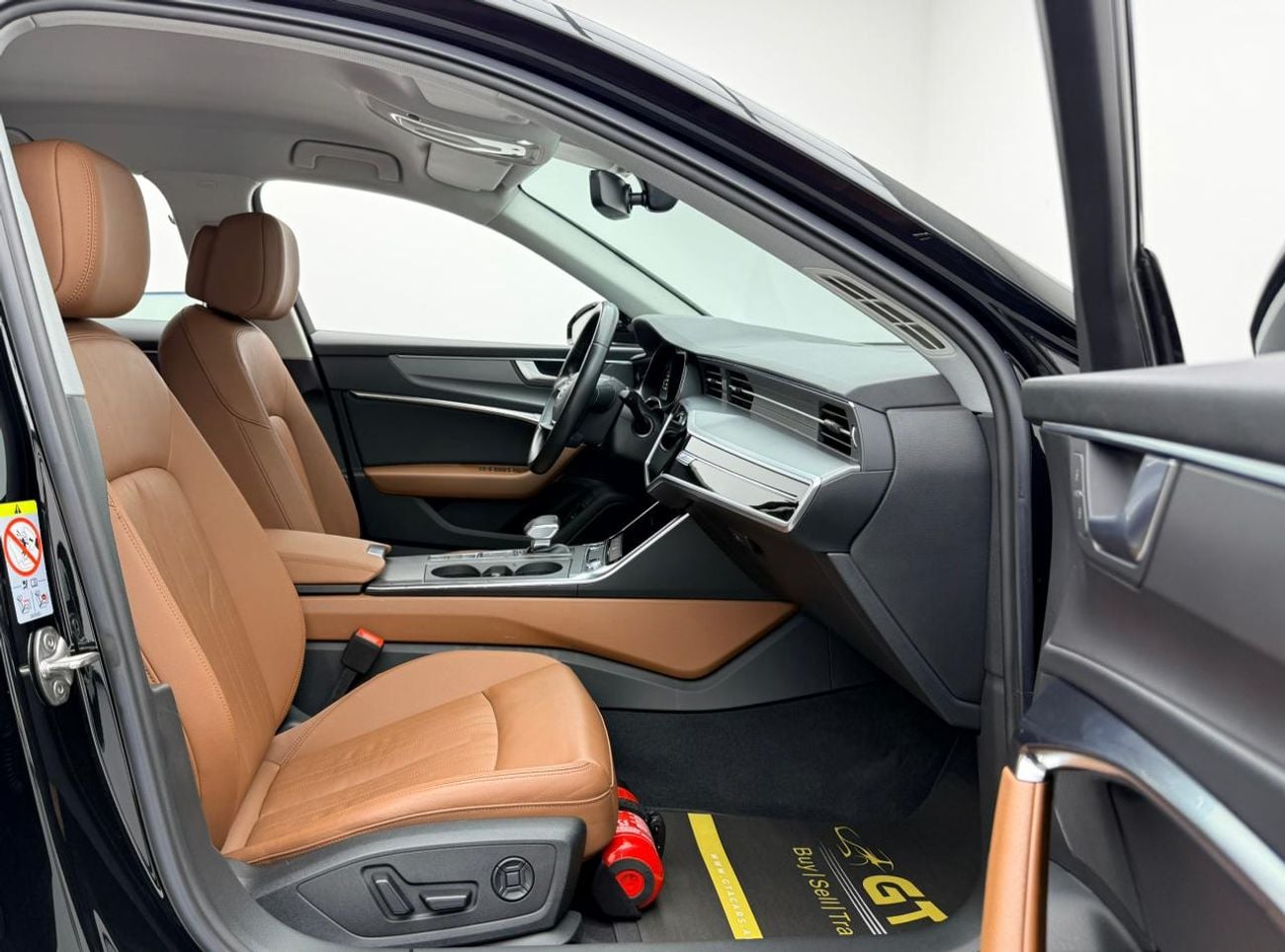 Audi A6 40 TFSI (190 HP) 2023 Audi A6 40 TFSI, Warranty, Audi Service Contract+Full Service History, GCC