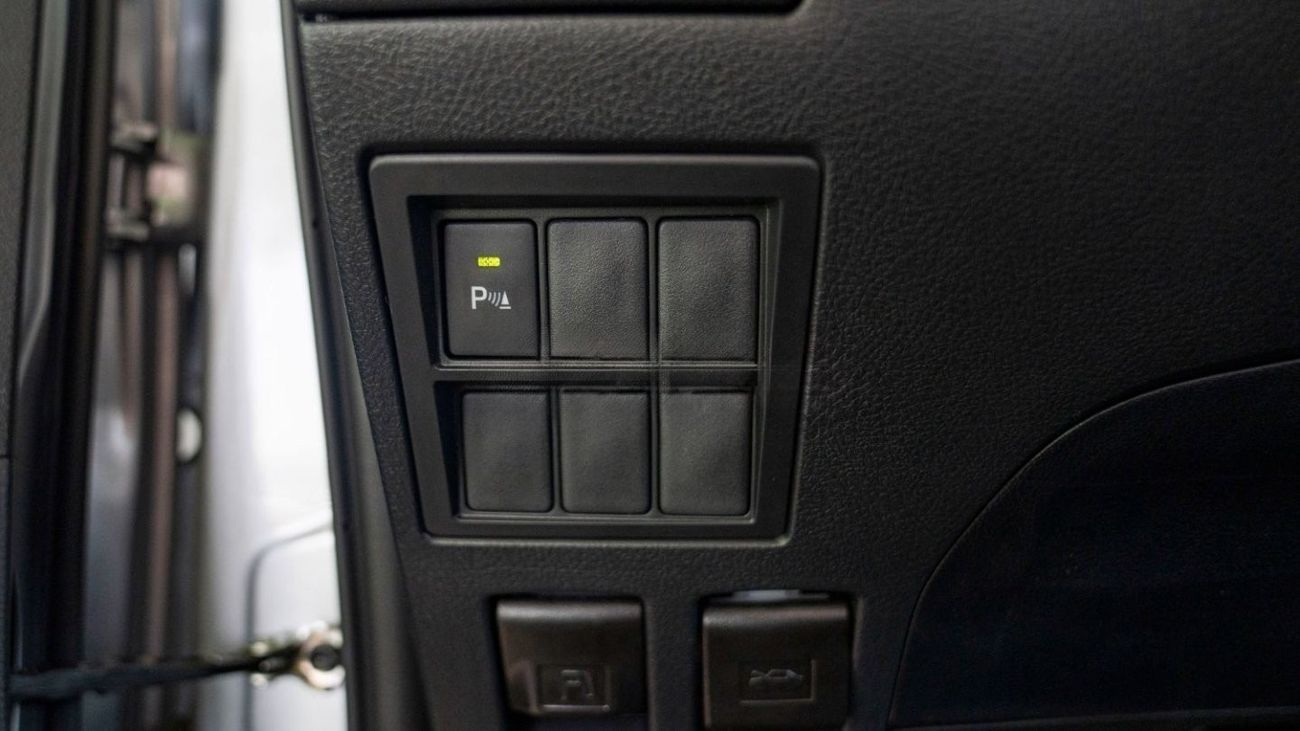 تويوتا هيلوكس Toyota Hilux 2.8L Diesel Full Option MY2024