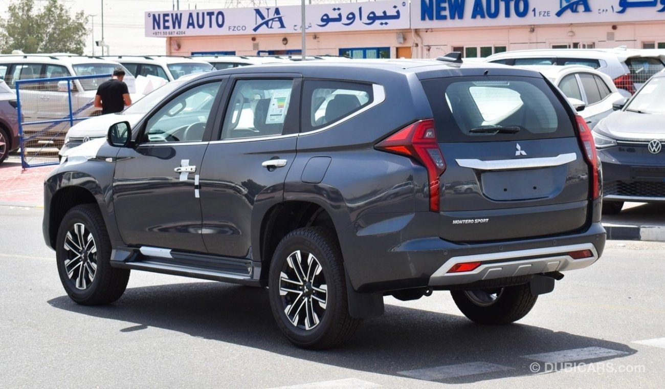 ميتسوبيشي مونتيرو Montero Sport 2022 3.0L F49+ | GCC specs 4x4 | Push Start | (Sunroof/Heating Seats) | Black Leather 