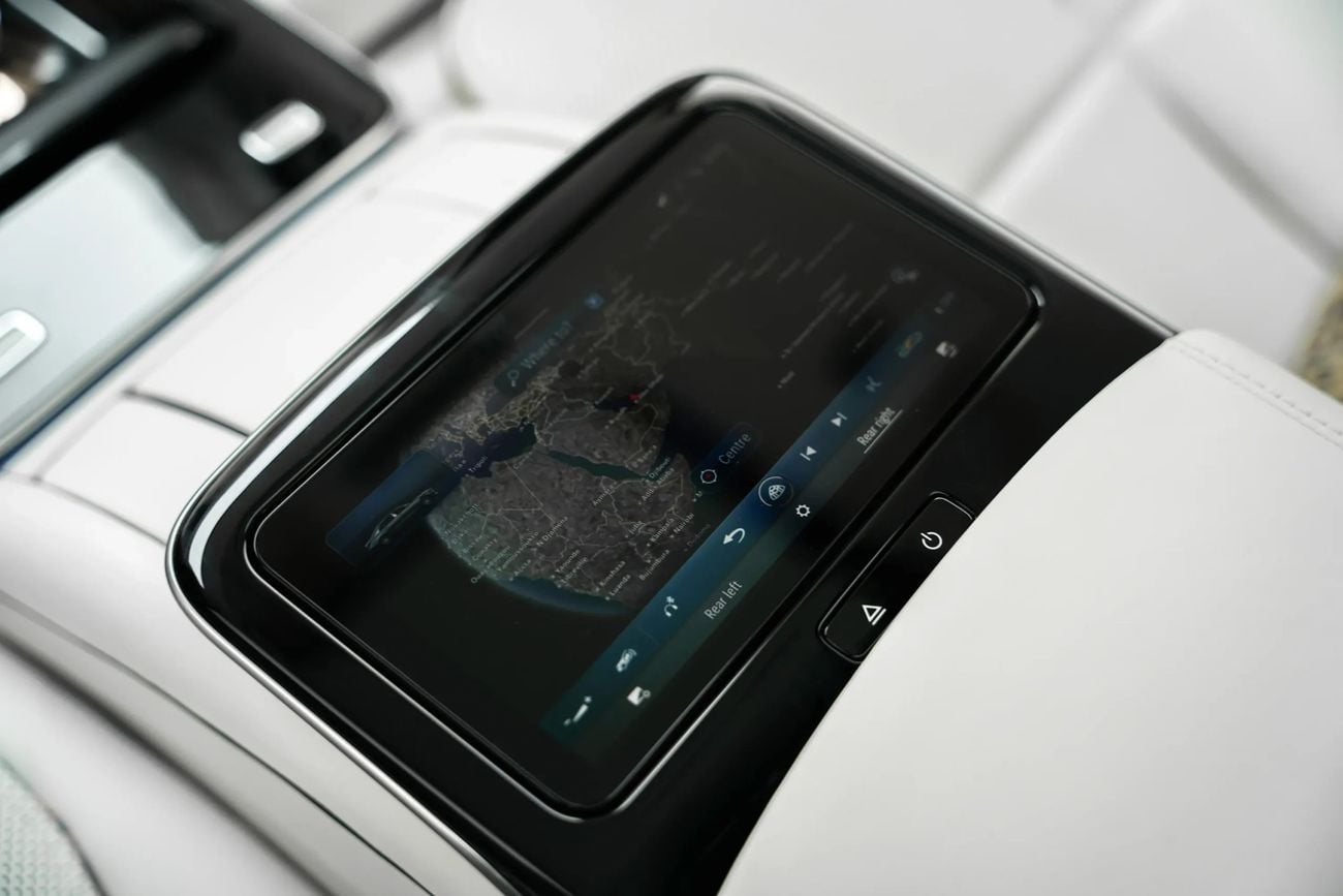 مرسيدس مايباخ S680 مايباخ