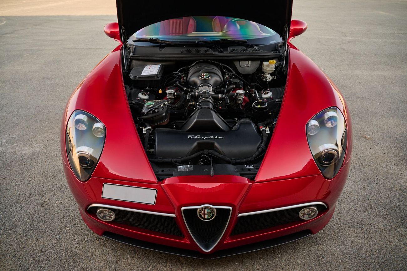 Alfa Romeo 8C