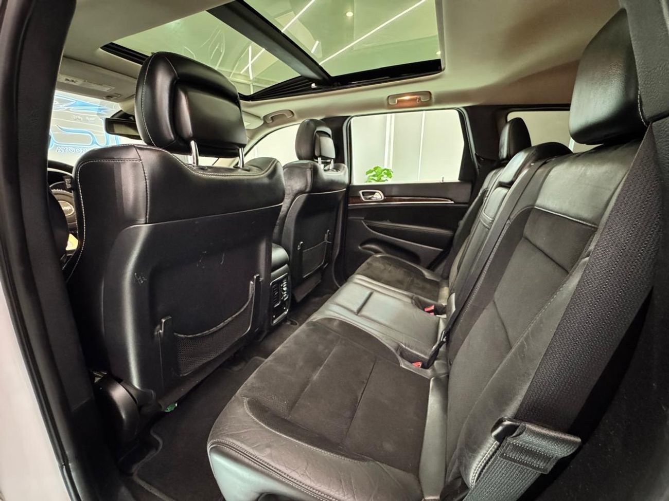 Jeep Grand Cherokee SRT 6.4L BEST JEEP GRAND CHEROKEE SRT8 6.4 V8 || GCC || FREE ACCIDENTS || FULLY LOADED || PERFECT CO