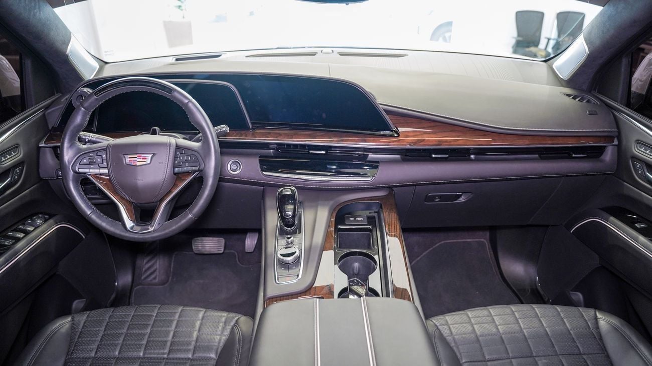 كاديلاك إسكالاد Premium Luxury 6.2L 4WD