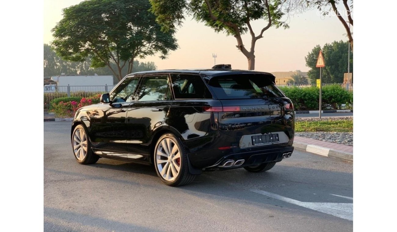 Land Rover Range Rover Sport First Edition / GCC Spec / At Export Price