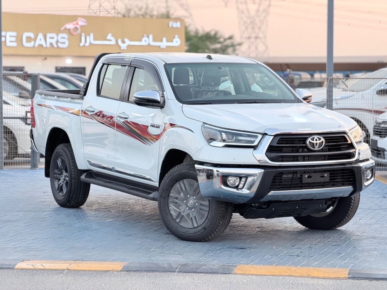 Toyota Hilux GL Toyota Hilux Full Option, 2.4-litre diesel, manual gearbox.