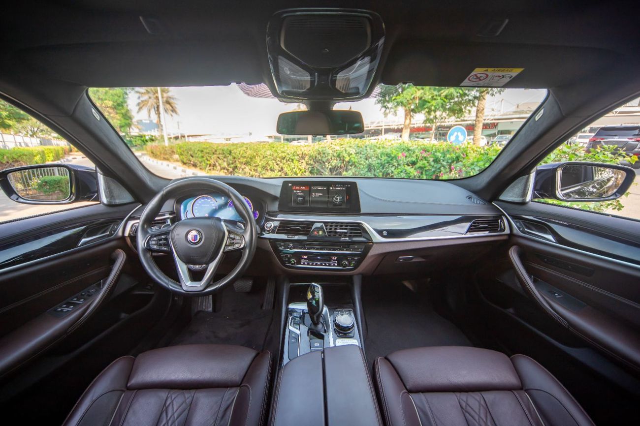 بي أم دبليو ألبينا BMW ALPINA B5 BITURBO 2018 – GCC Specs – Only 60,000 KM  4.4L V8 Twin-Turbo producing 608 HP & 800 N