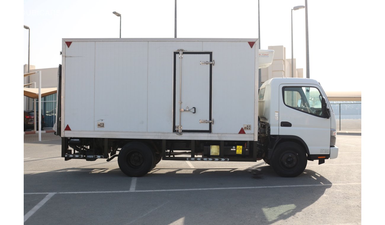 Mitsubishi Canter CHILLER TRUCK