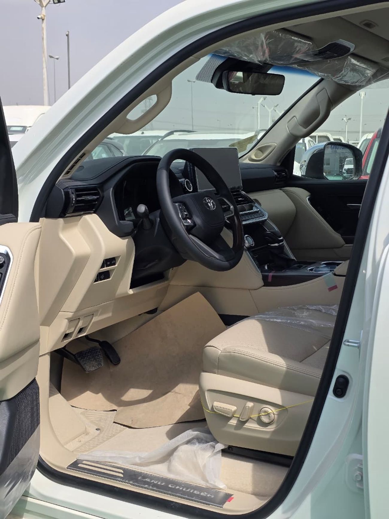 تويوتا لاند كروزر VX 4.0L