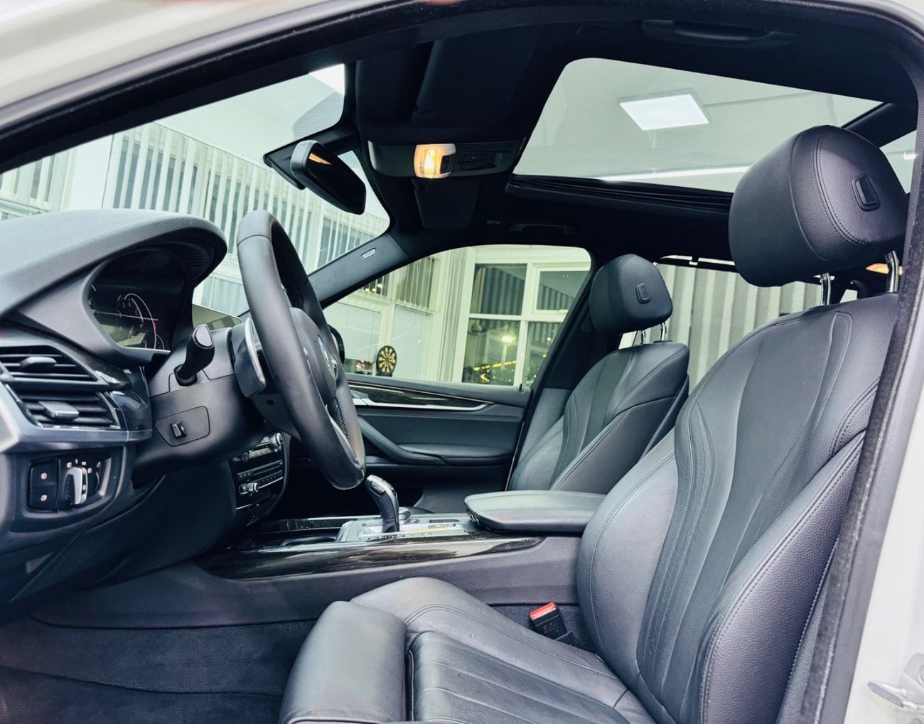 بي أم دبليو X5 35i Exclusive 3.0L (7 Seater)