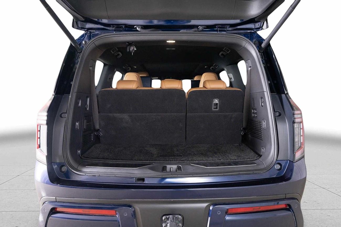 Nissan Patrol SE Platinum City 5.6L SE PLATINUM CITY 3.8