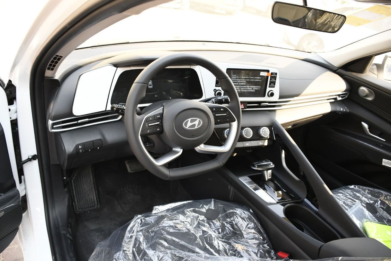 هيونداي إلانترا 2025 Hyundai Elantra 1.5L Automatic (Ready Stock)