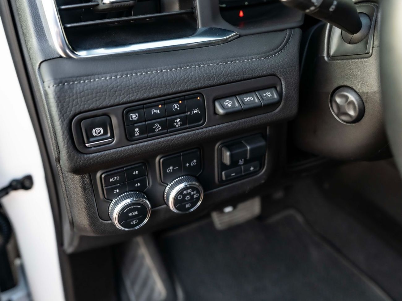 GMC Yukon 6.2 V8 Denali (AWD)