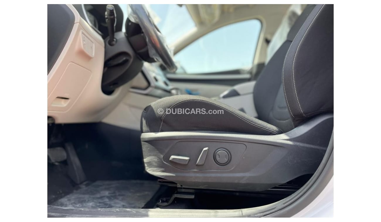 Hyundai Tucson 2021 MODEL WITH NEW SHAPE LIGHTS AND GRILL, ALLOY WHEELS, KEY LESS START, ONLY FOR EXPORT