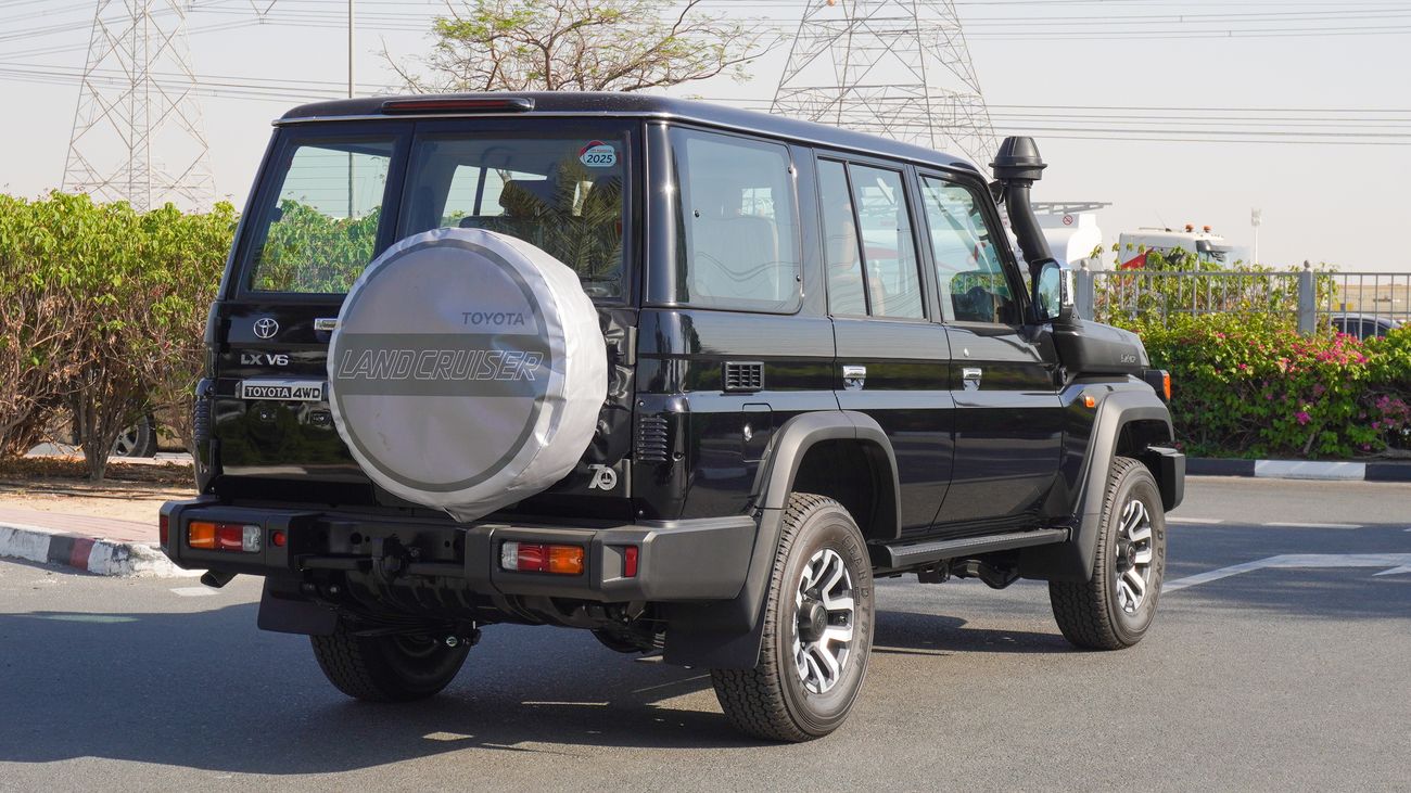 Toyota Land Cruiser 70 LX 4.0L V6 A/T