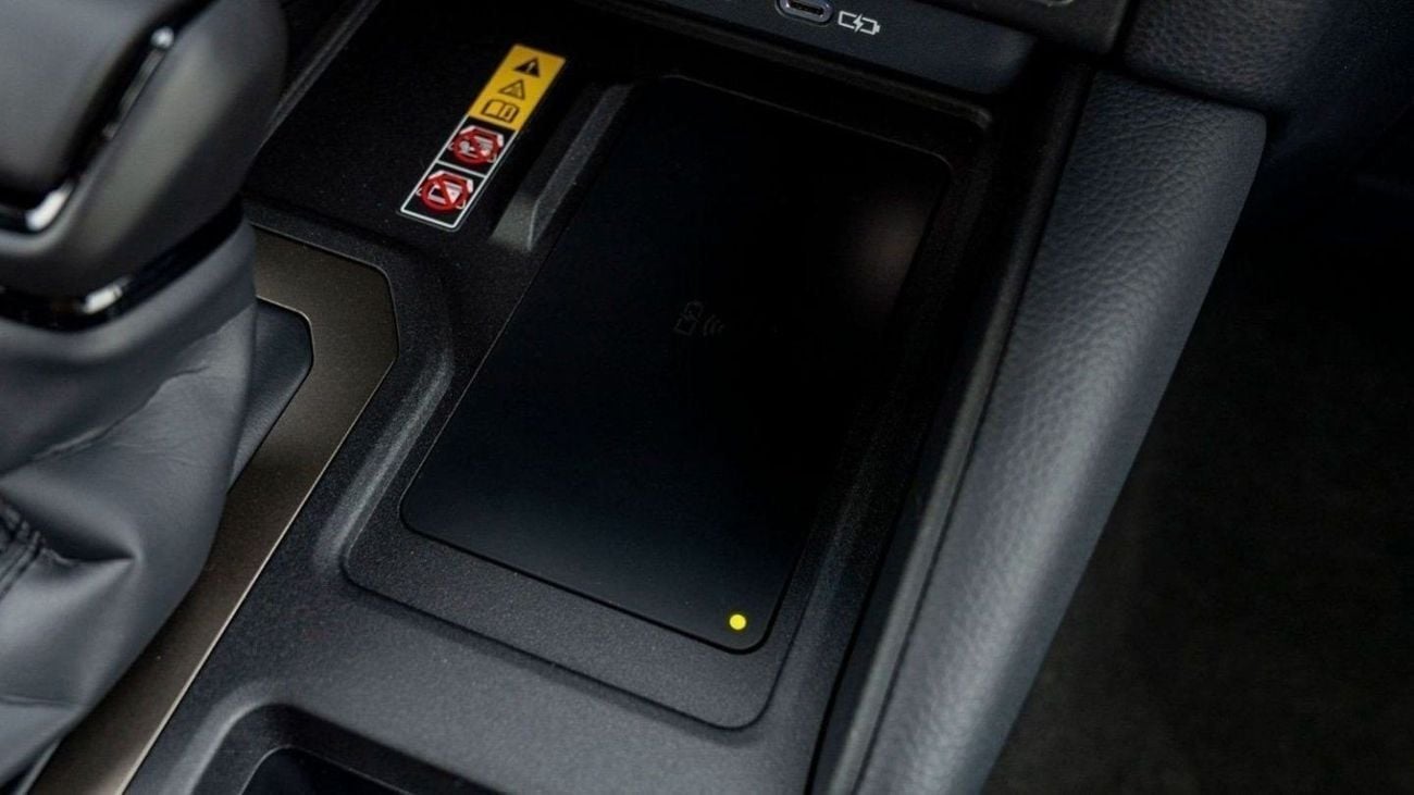 Toyota Prado TOYOTA PRADO 250 2.4P AT FIRST EDITION MY2025 – SAND & GREY ROOF