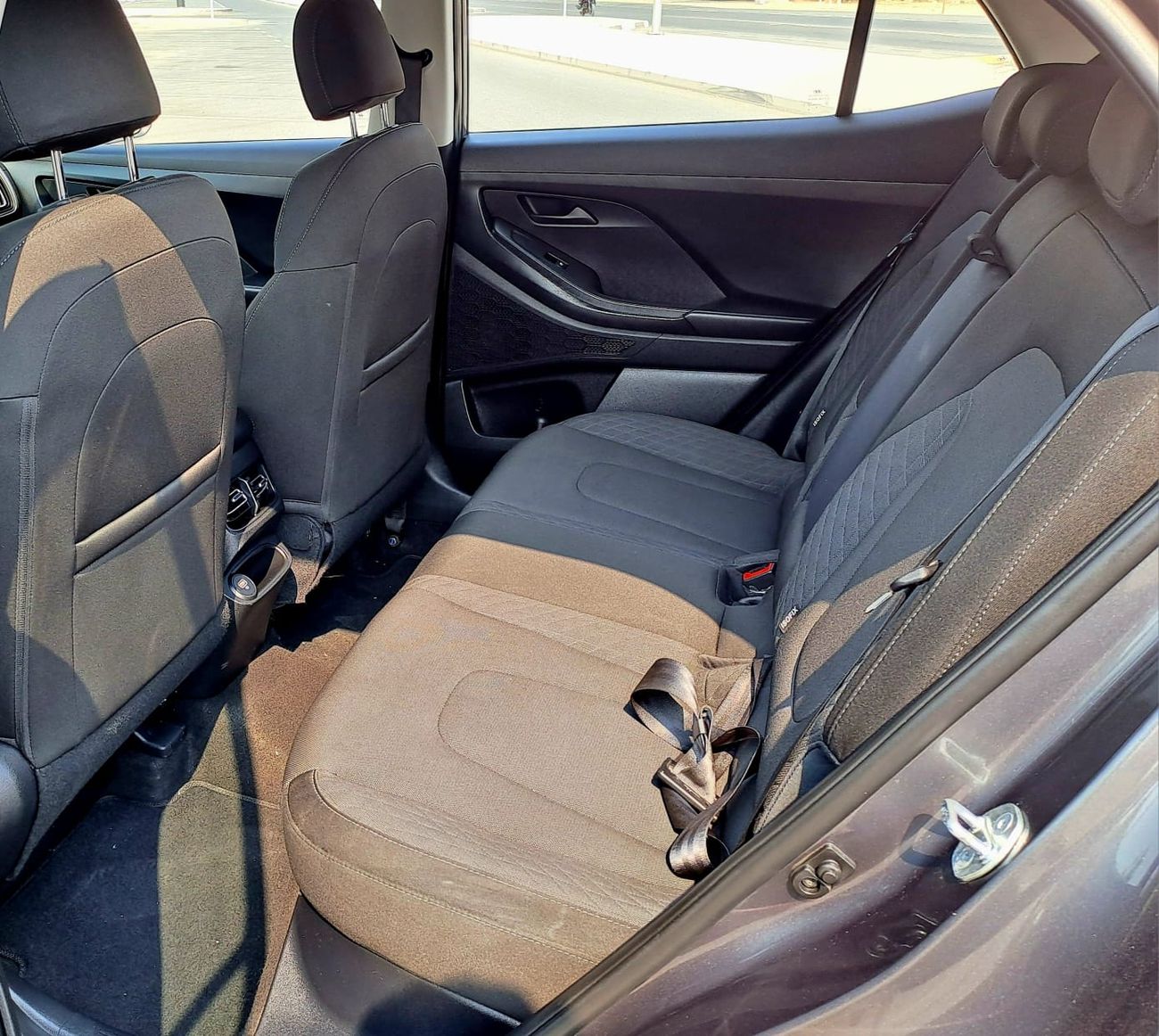 هيونداي كريتا Mid 1.6L