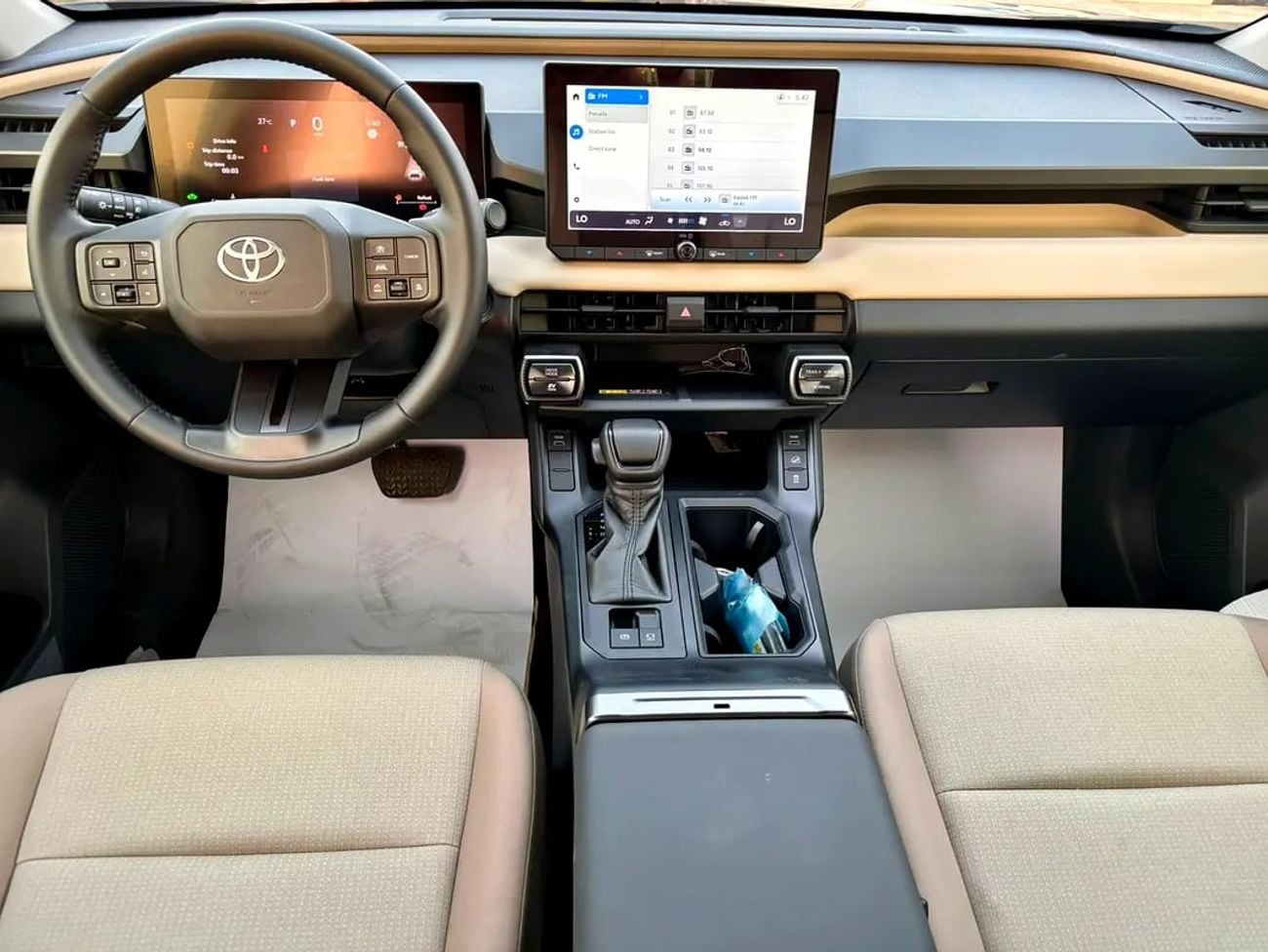 Toyota RAV4 EXR HEV RAV4 XLE 2.5L HYBRID GCC Specs