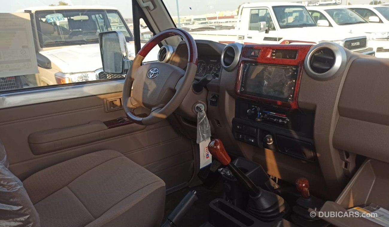 Toyota Land Cruiser Pick Up 79 Single Cab Pup V6 4.0L MT