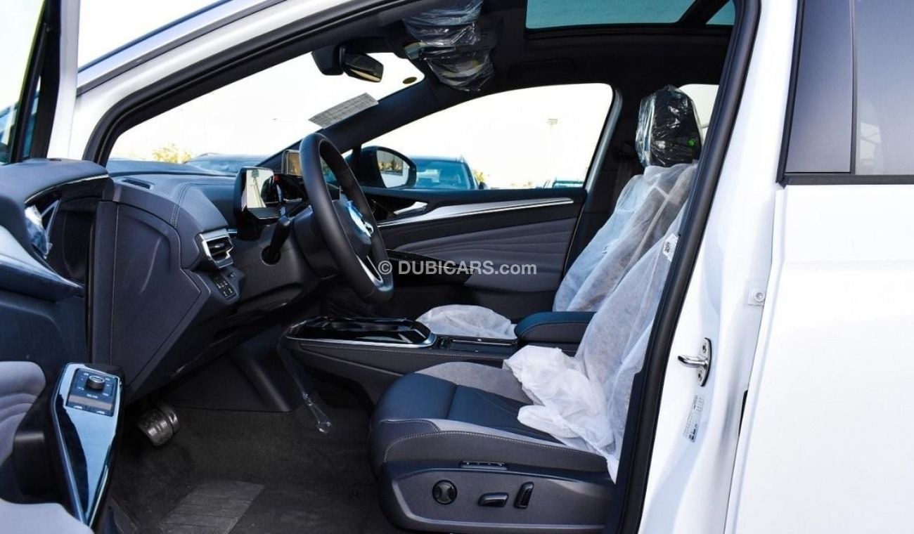 Volkswagen ID.4 VOLKSWAGEN ID 4 CROZZ PRO WHITE & GREY COLOR 2022 EXPORT PRICE