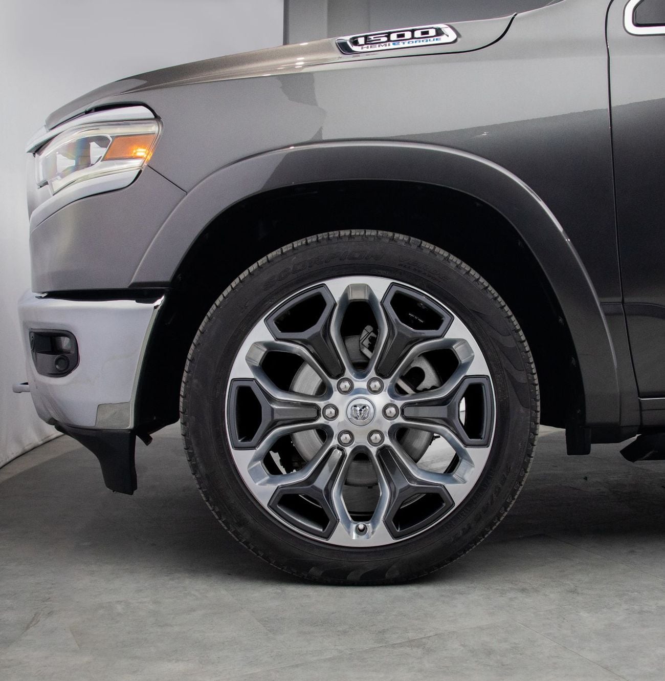 Dodge Ram Van Limited