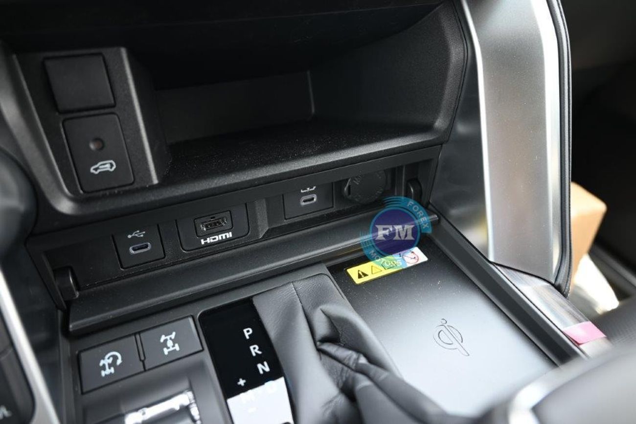 Toyota Land Cruiser 300 GXR V6 3.5L Petrol 7 Seat Automatic