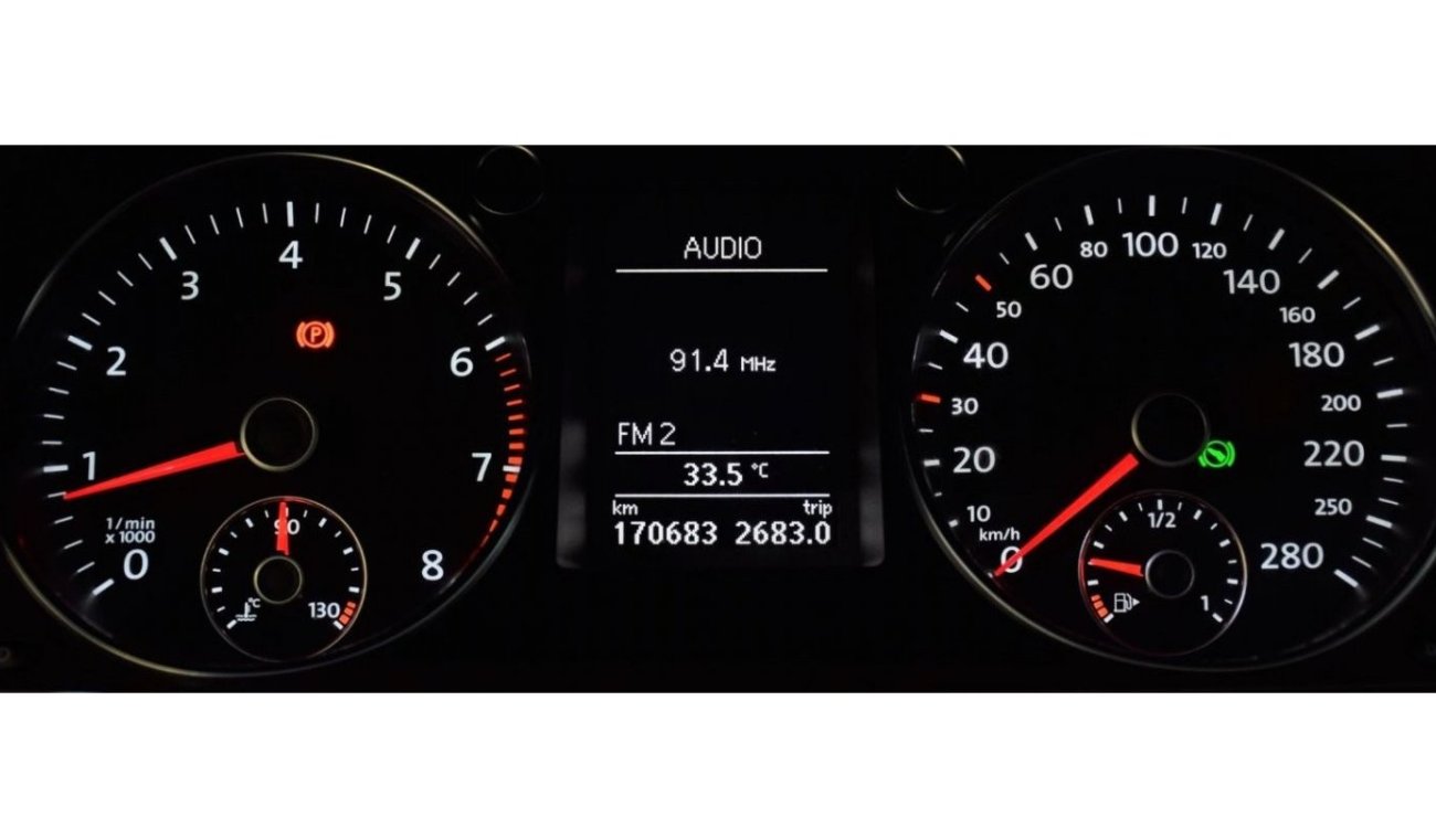 فولكس واجن باسات سي سي EXCELLENT DEAL for our Volkswagen Passat CC 2016 Model!! in Gray Color! GCC Specs