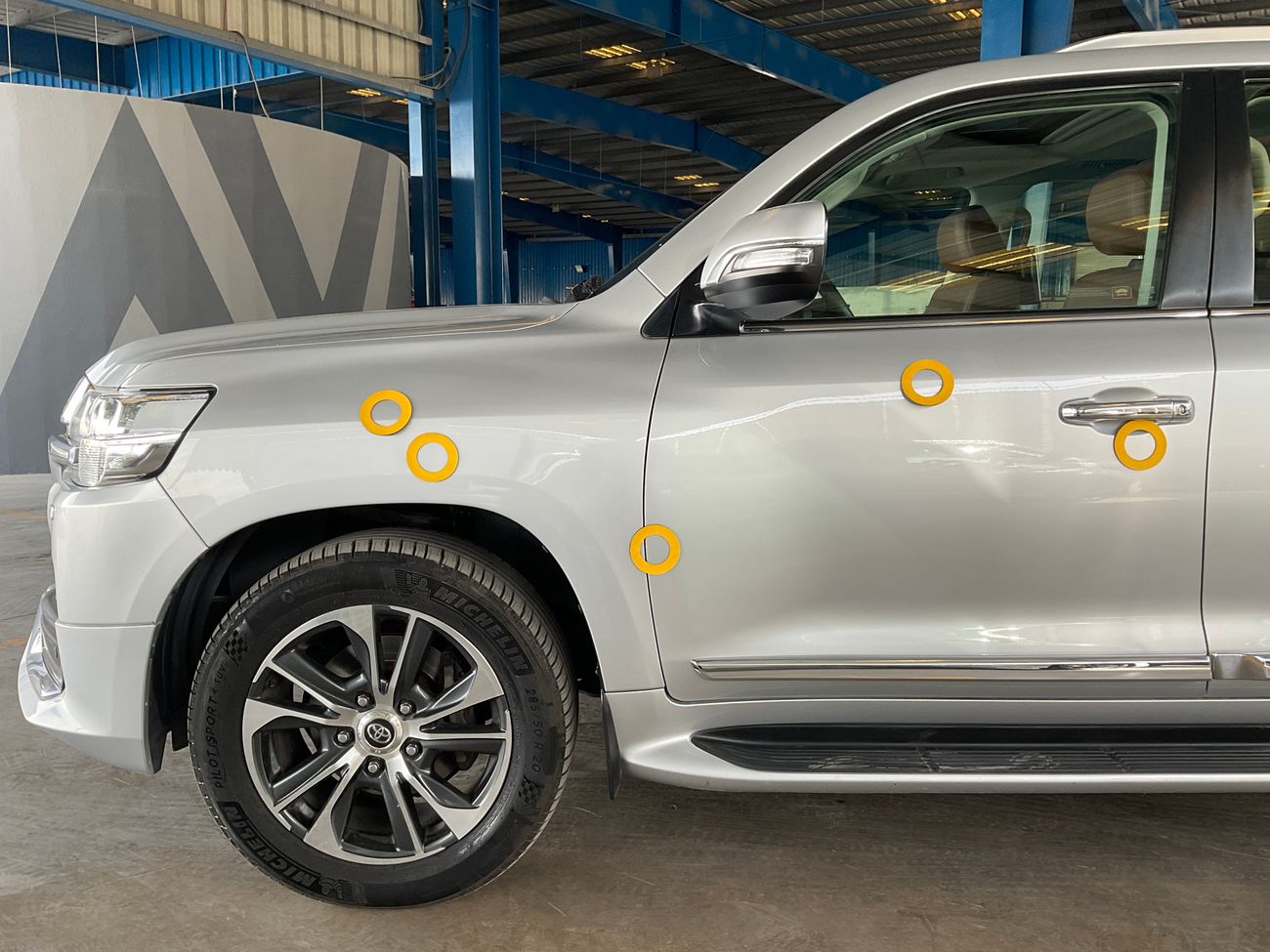 تويوتا لاند كروزر VXR | شامل الضمان | 0 ﺪﻔﻋﺓ ﺃﻮﻟﻯ