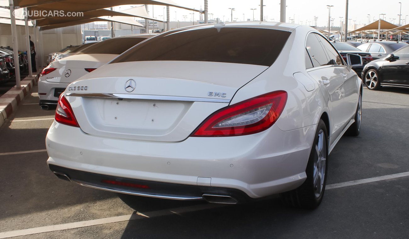 Mercedes-Benz CLS 500