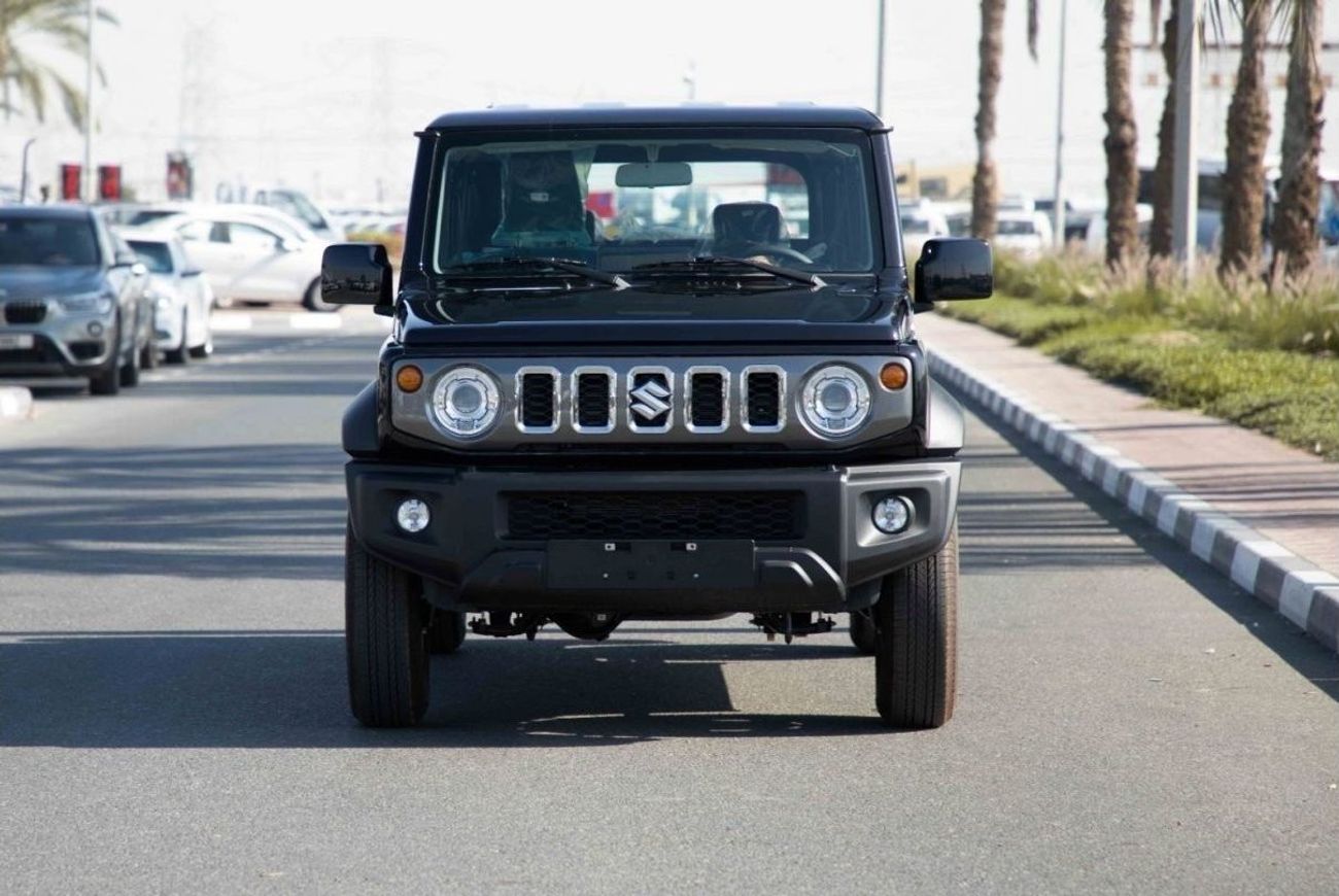 سوزوكي جيمني 2024 سوزوكي جيمني 1.5 GLX - لؤلؤة سوداء مزرقة من الداخل أسود