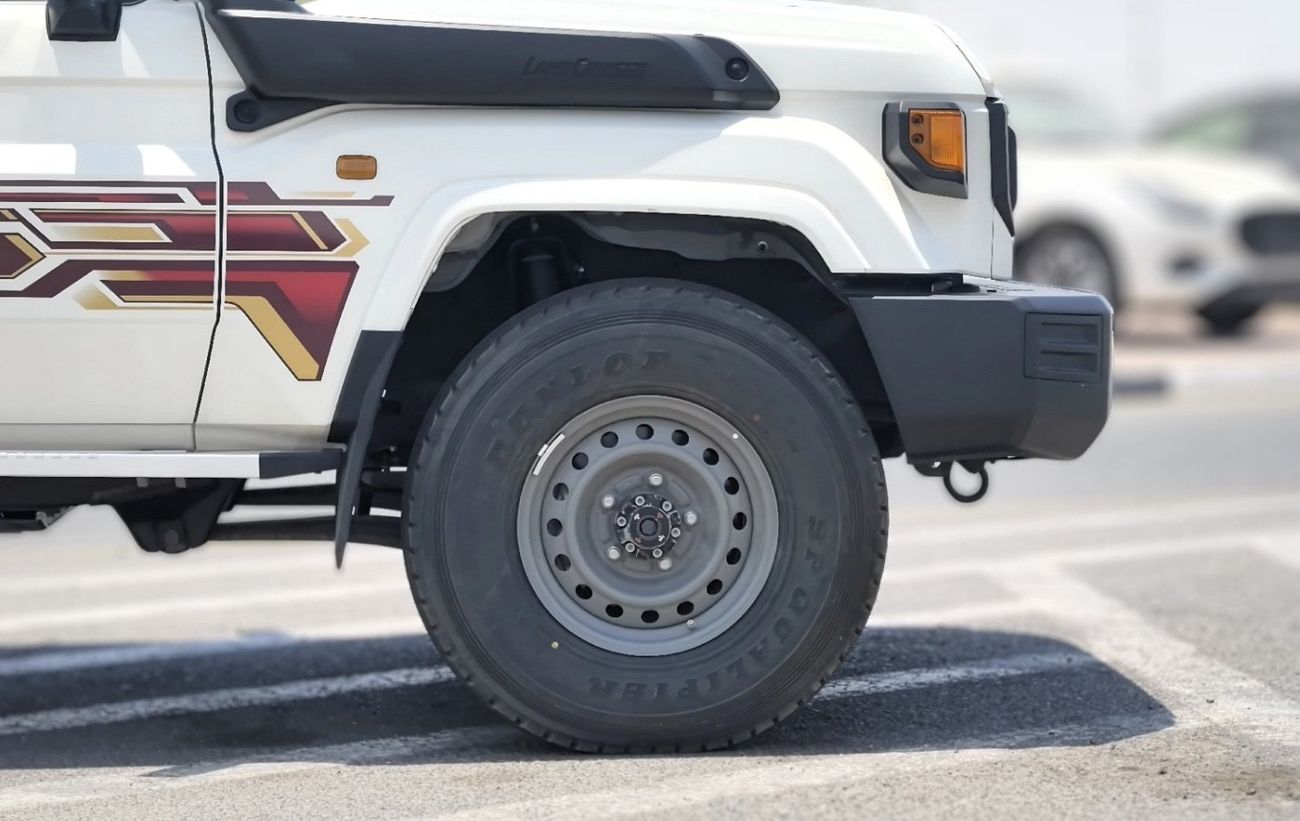 تويوتا لاند كروزر 70 Std 4.5L 4WD