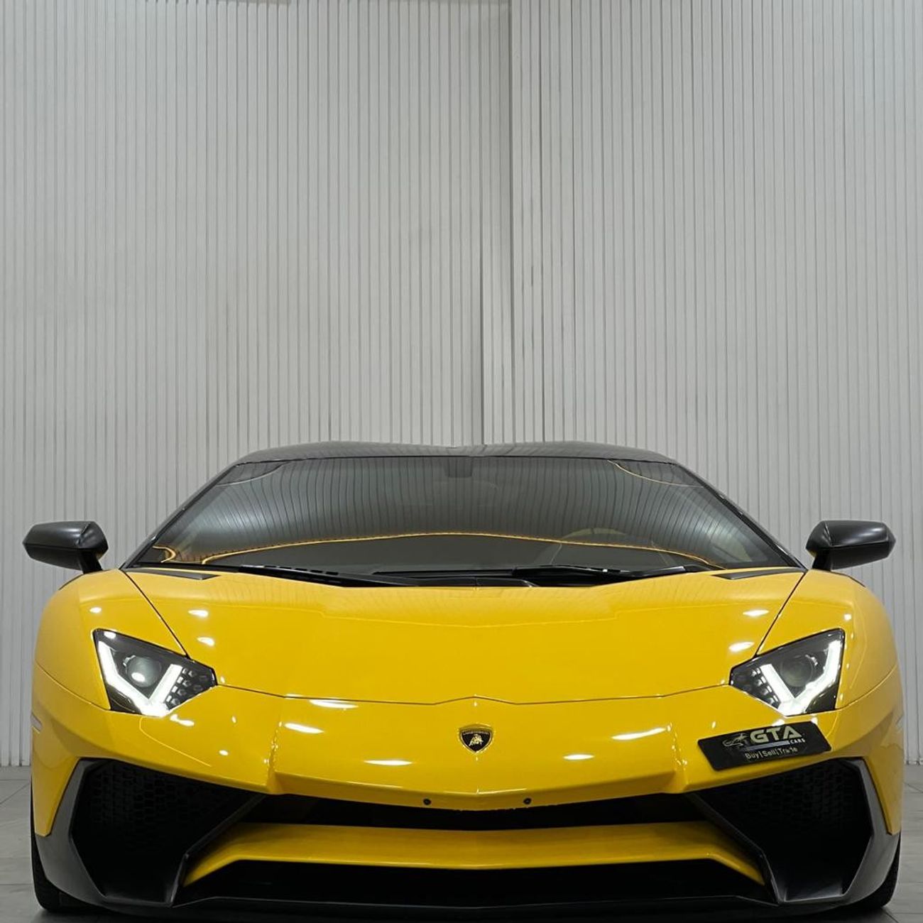 Lamborghini Aventador 2016 Lamborghini Aventador SV Roadster (Full Forged Carbon), Service History, GCC