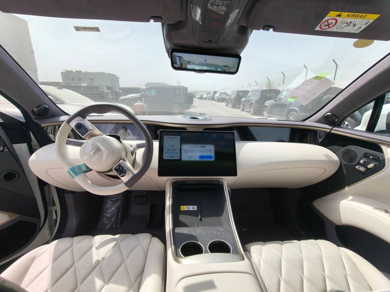 أفاتر 11 Avatr 11 2025 Ultra 4WD النسخة الكهربائية النقية