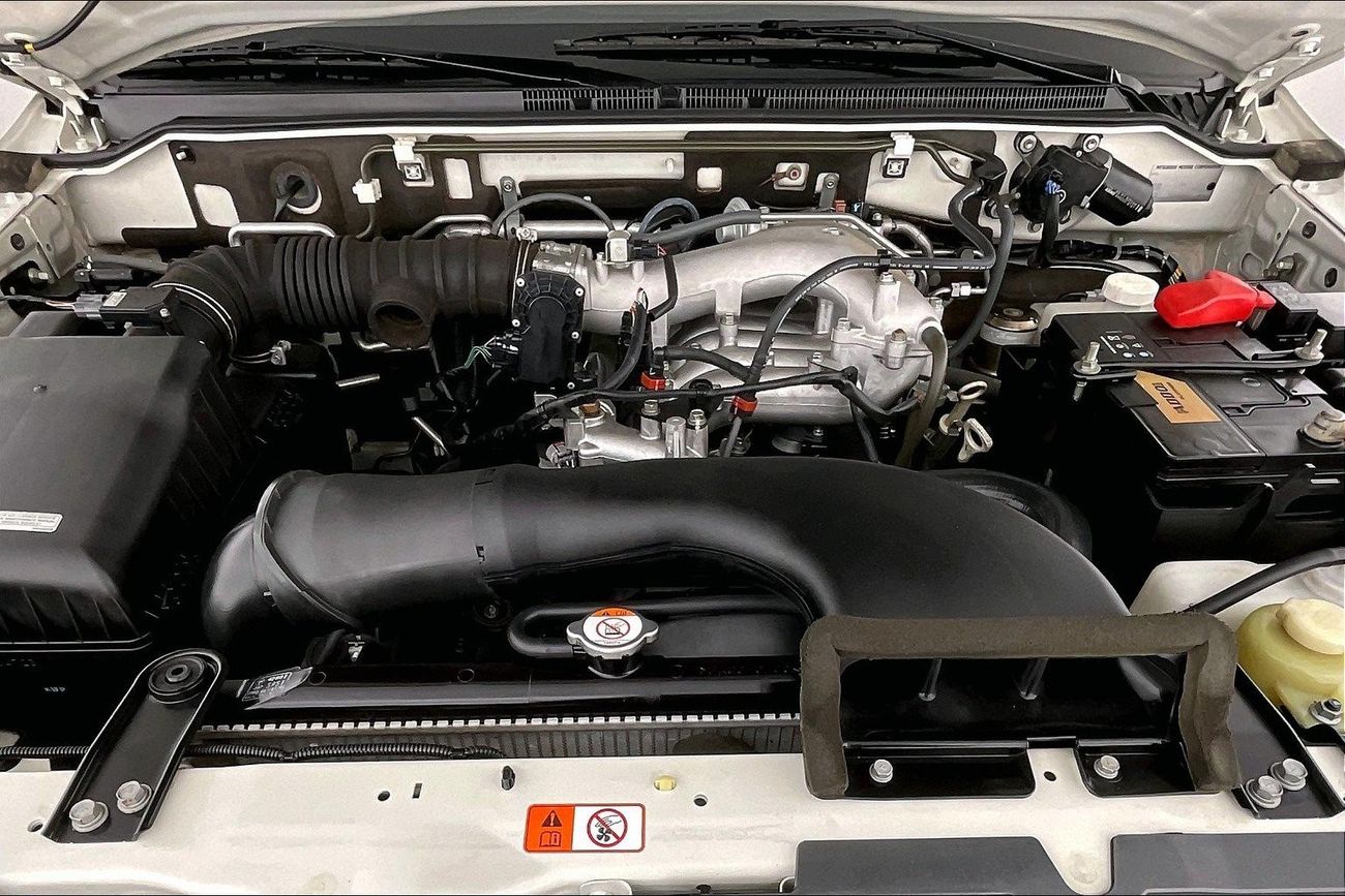 تويوتا برادو Adventure | شامل الضمان | 0 ﺪﻔﻋﺓ ﺃﻮﻟﻯ