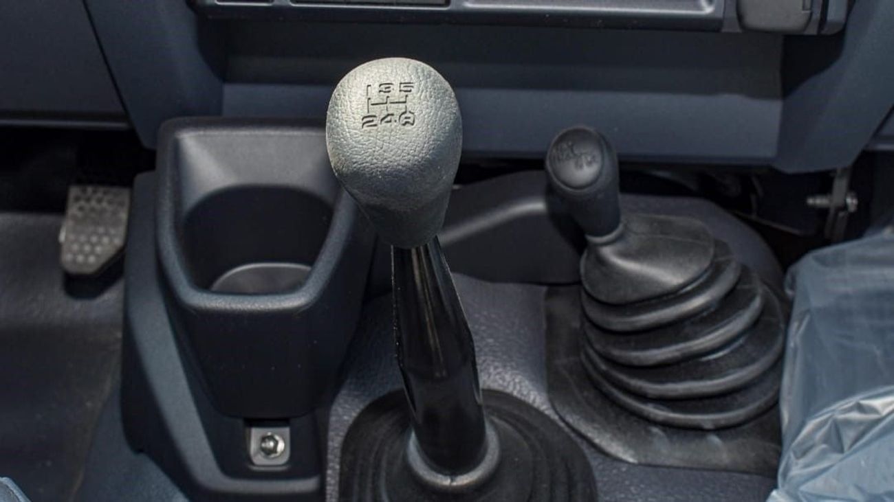 تويوتا لاند كروزر 70 NEW TOYOTA LAND CRUISER HZJ 76 4.2L Diesel M/T 2024 MODEL