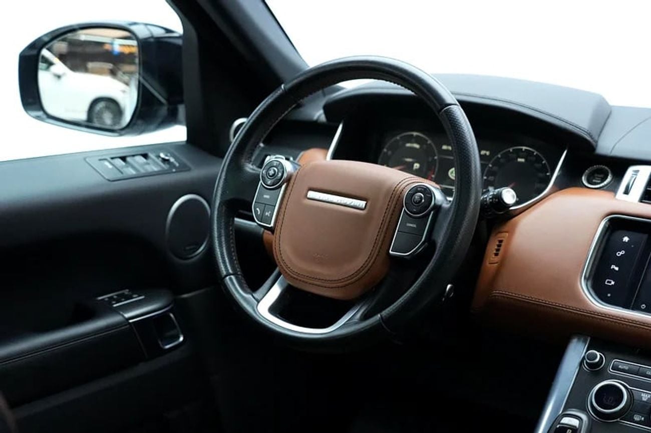 Land Rover Range Rover HSE 5.0L HSE | Agency History