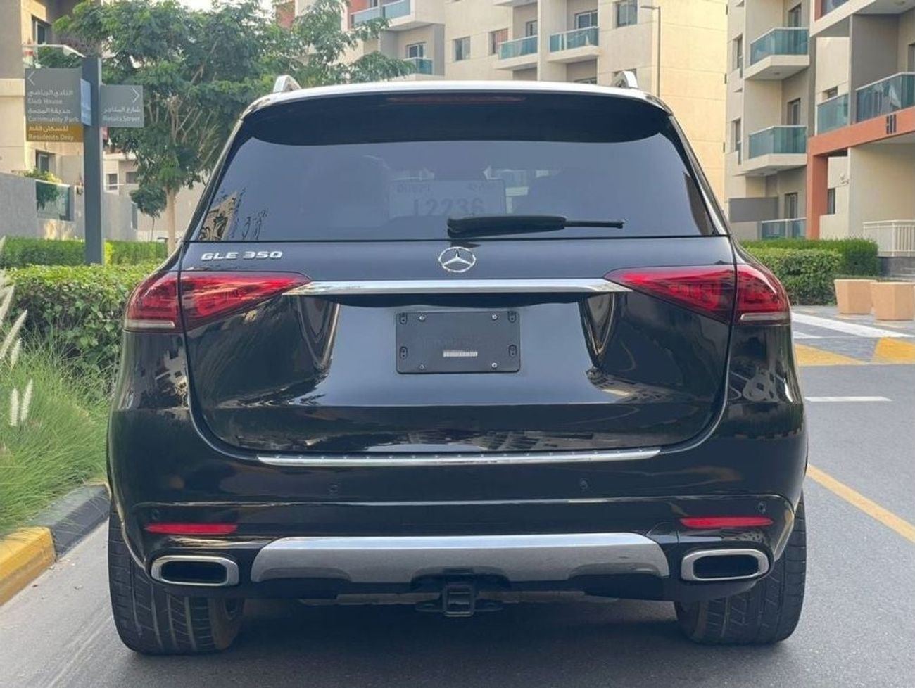 مرسيدس بنز GLE 350 2021 Mercedes Benz GLE Class 350 - 2.0L V4 Turbo - 360* CAM - Full Option 7 Seater - 26,700 Mileage