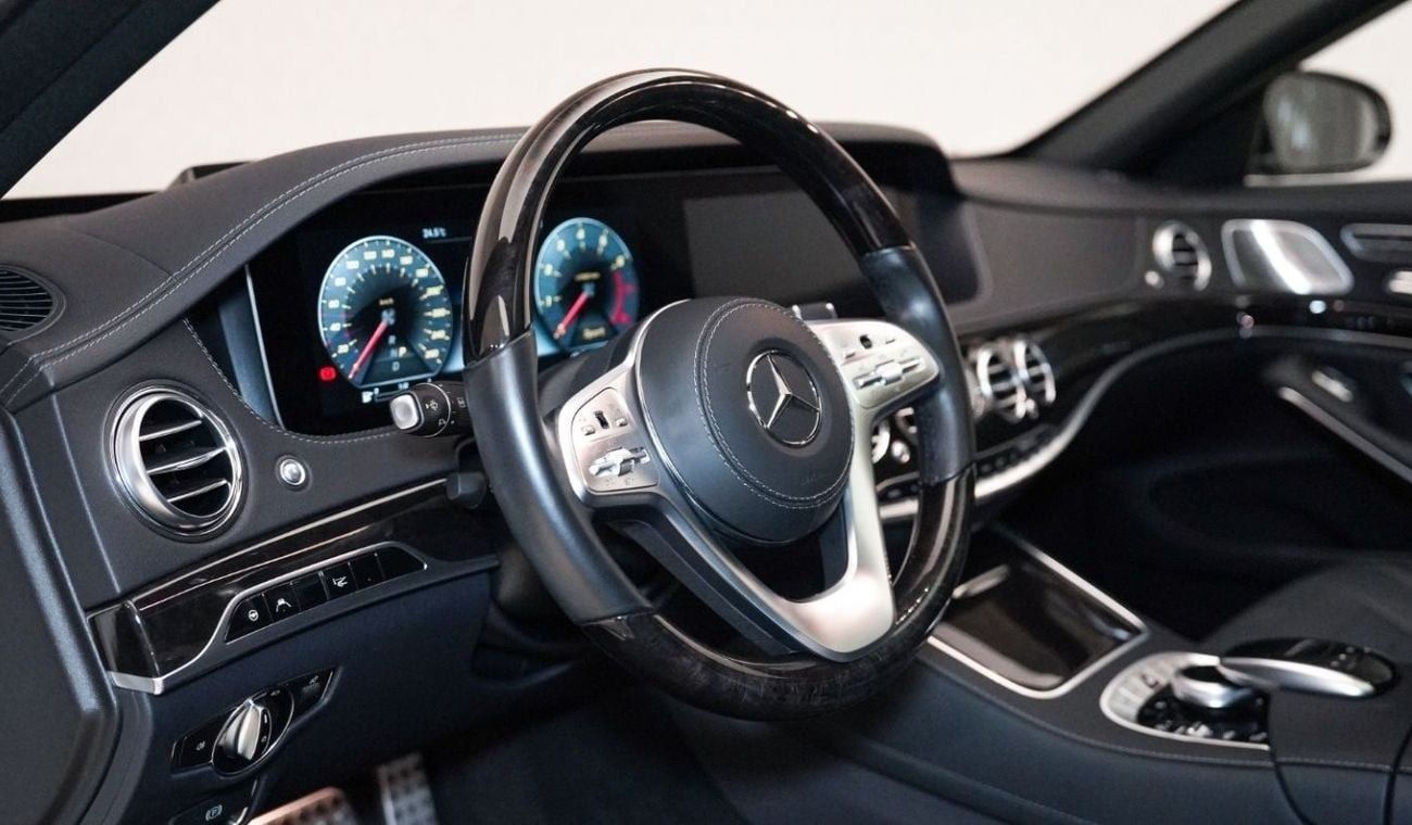 Mercedes-Benz S 560 AMG Line 4Matic - AED 4,896 P/M - 2 Years Warranty
