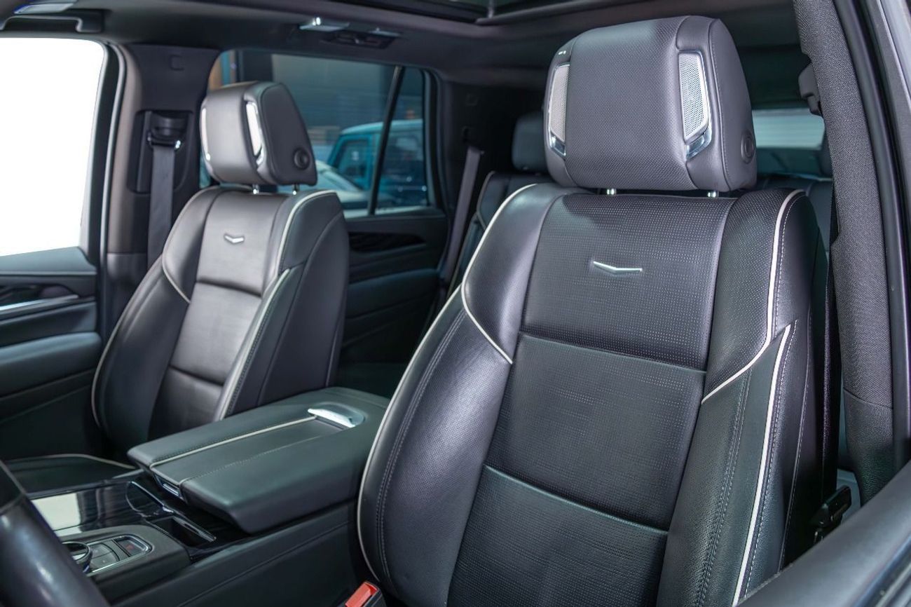 Cadillac Escalade Sport 6.2L AWD 7 Seats-GCC-Al Ghandi Warranty Until 2032-Service Contract Until 2027