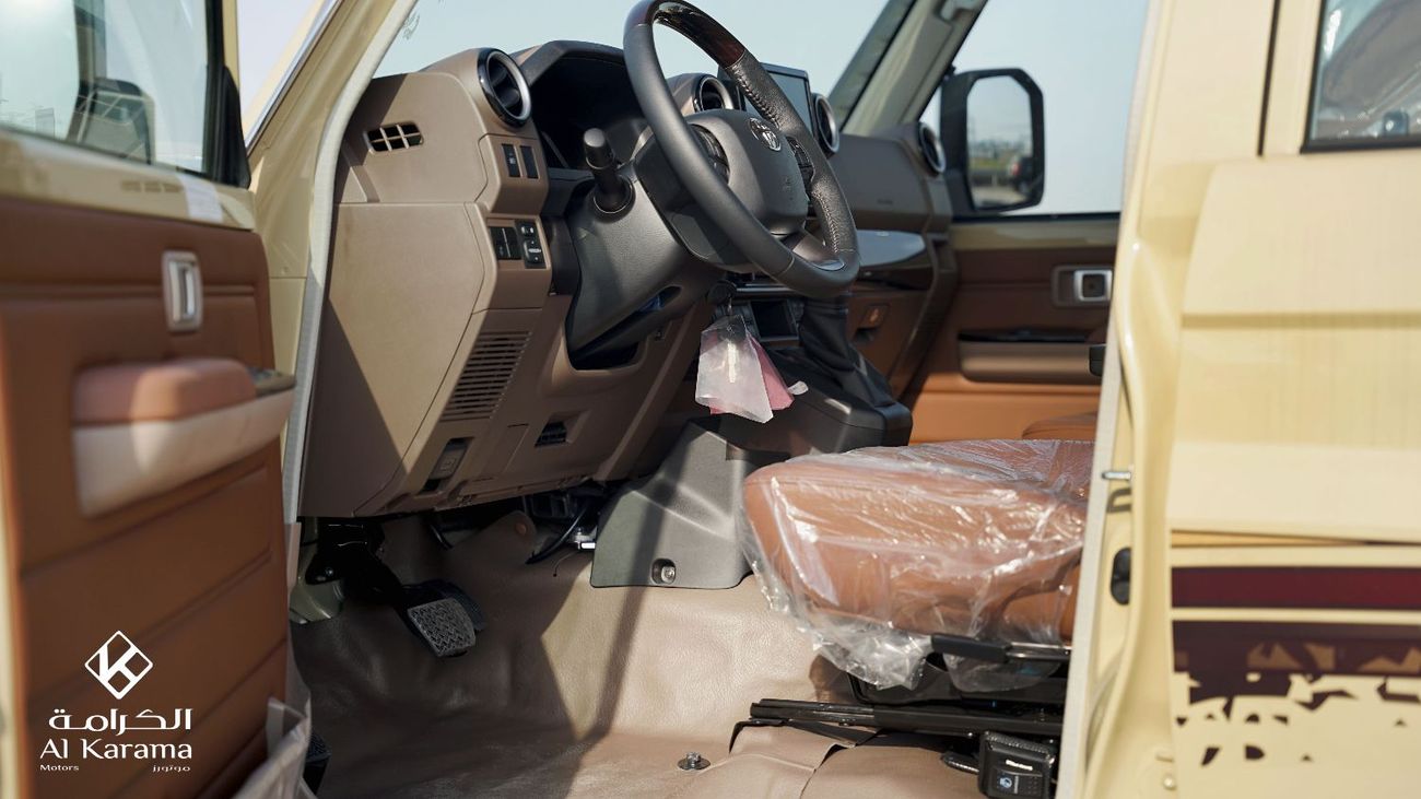 Toyota Land Cruiser Pick Up 2.8L - Automatic Transmission - Diff Lock - Rear Camera - Cool Box - Diff Lock - Cruise Control