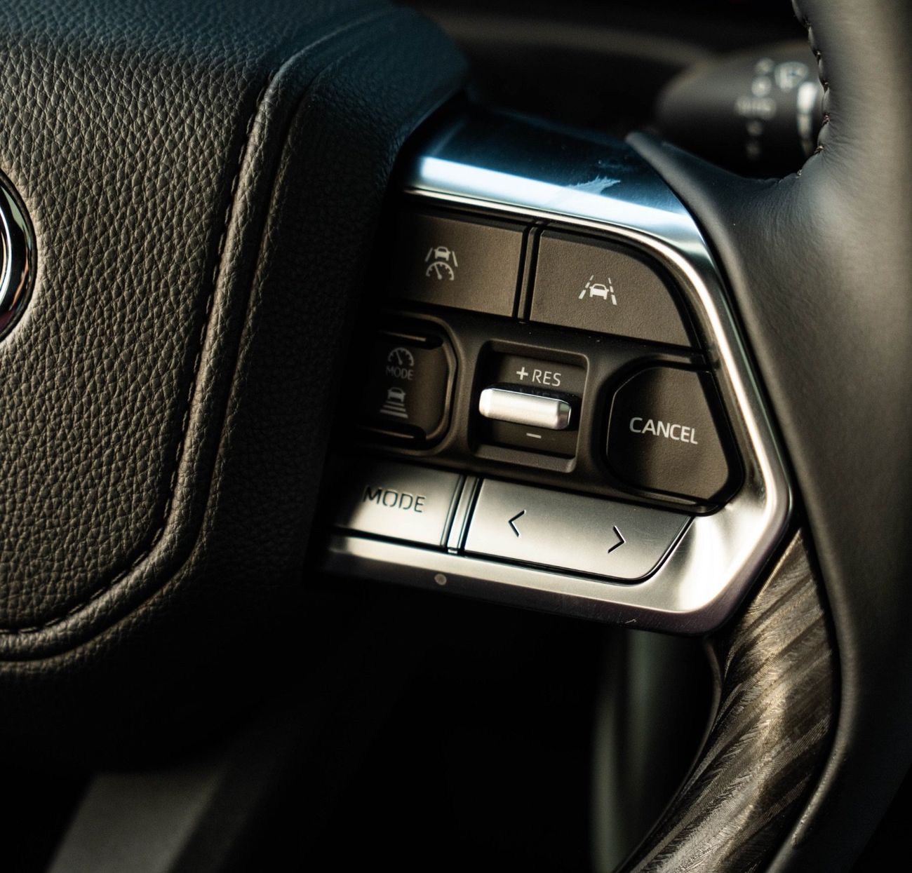 تويوتا لاند كروزر LC VXR 3.3 Diesel || 2025