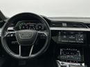أودي Q8 إي ترون 55 quattro S Line Sportback 408hp Progress (Ref# 017547)
