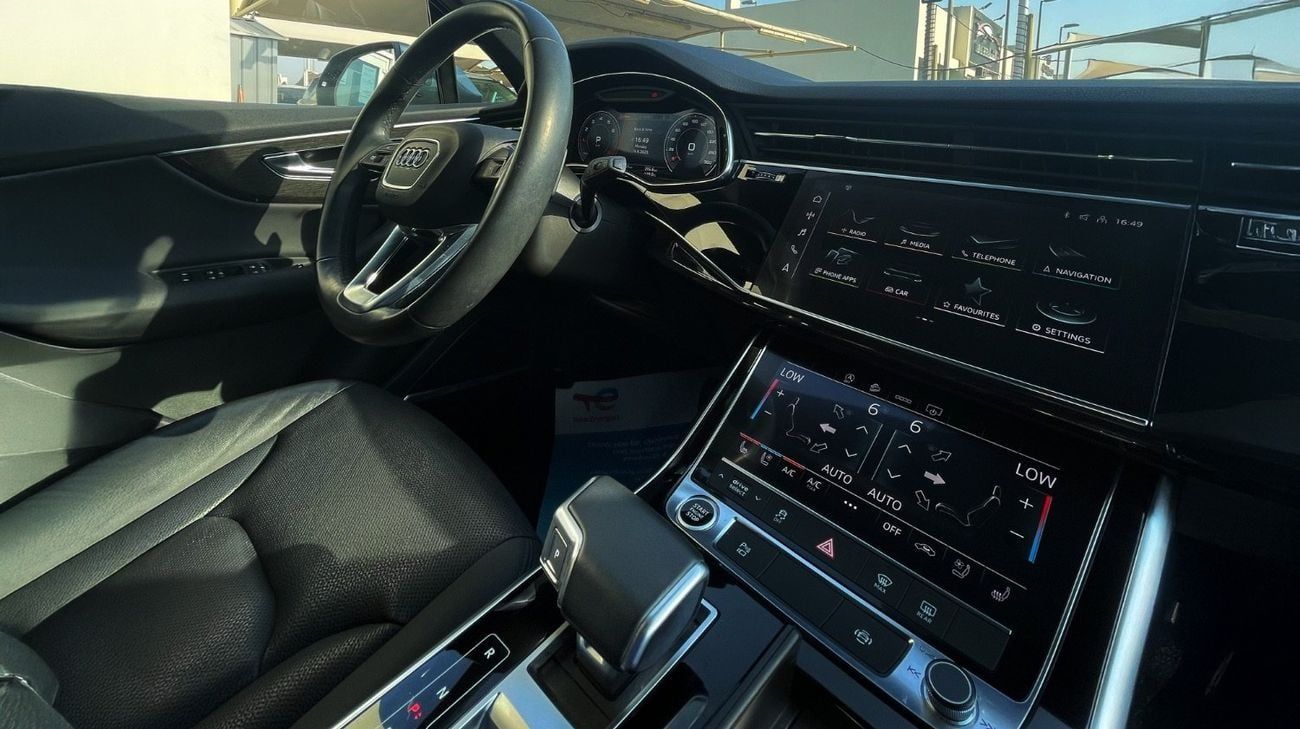 أودي Q7 45 TFSI quattro S Line 2.0L Complete Service History Available || Accident Free